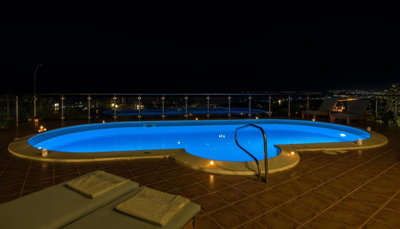 Villa Kourouni Stalos Bagian luar foto